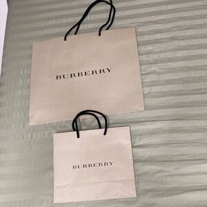 Burberry paper shopping bags, lot of 2